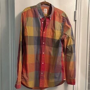 Gap lived in multicolor plaid check shirt. Sz XL